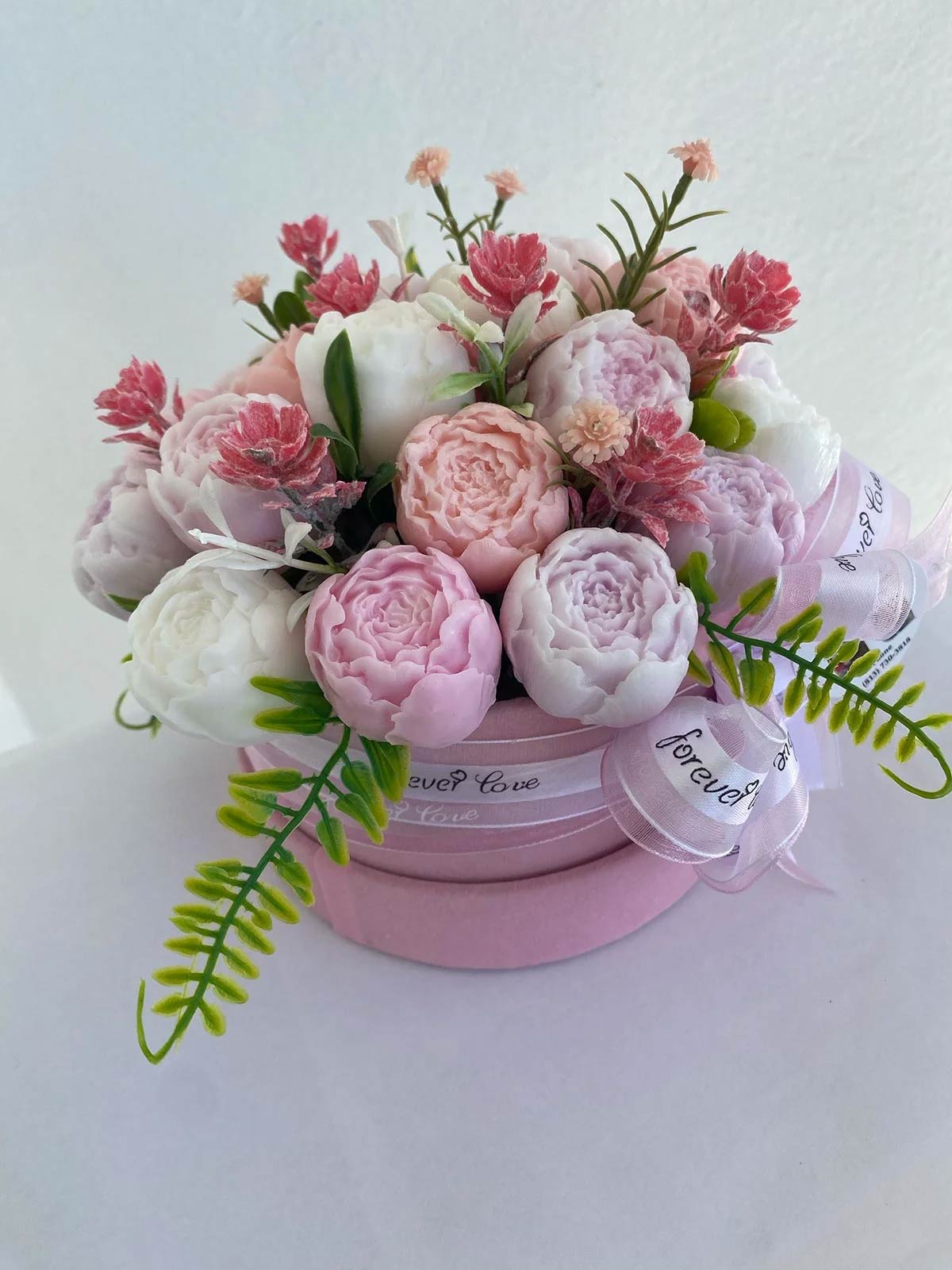 Medium Luxury Soap Flower Basket – Thoughtful Luxury for Everyday Indulgence