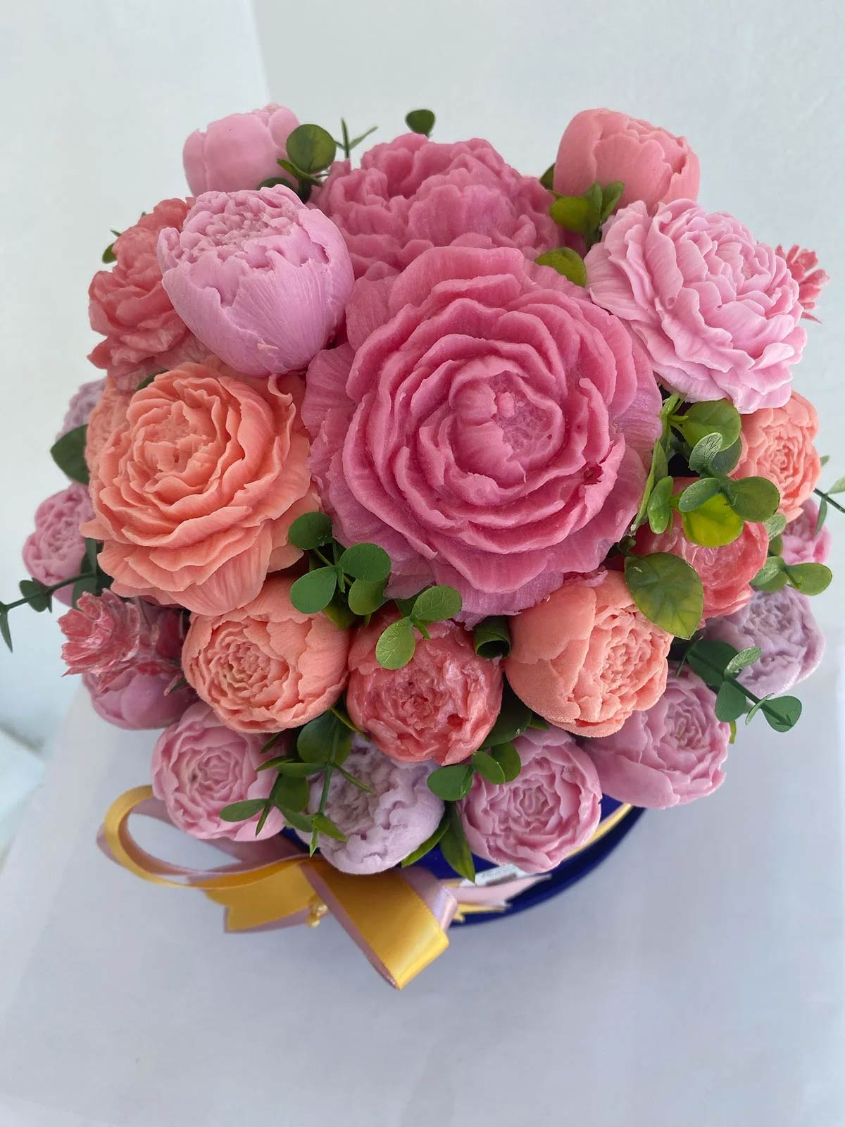 Extra Large Luxury Soap Flower Basket – Handcrafted Art for Generous Gatherings