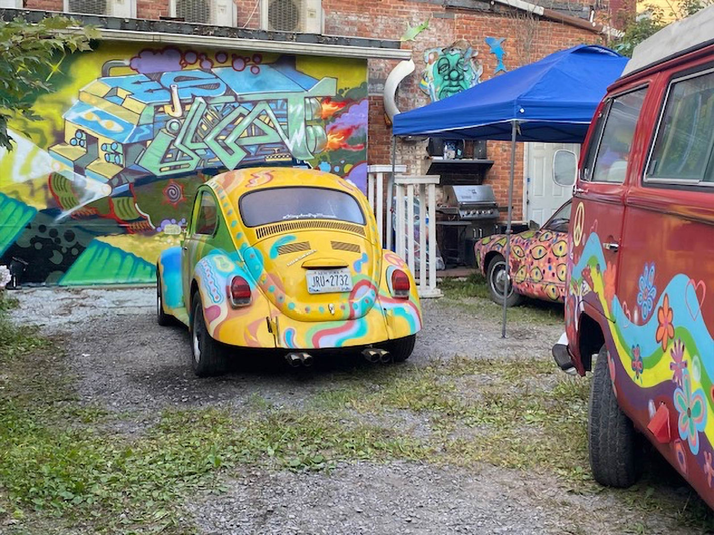 RARE PAINTED CLASSIC VWs – RUNNING ART ON WHEELS